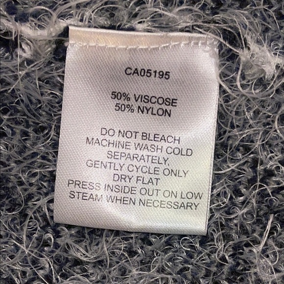 🌹Piccadilly Fuzzy Black Warm Sweater - Picture 10 of 11